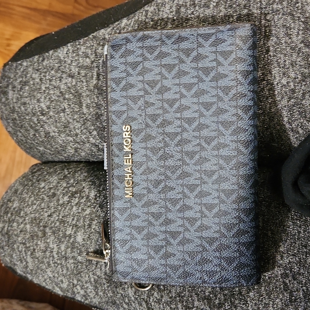 Michael Kors Jet Set Travel Double Zip Wristlet Dark Chambray Blue Mk Signature
